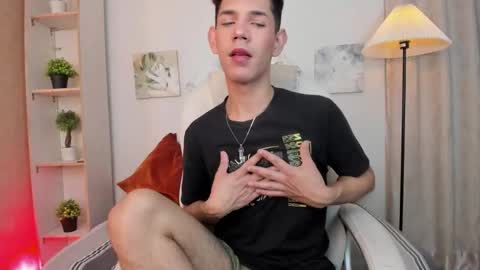 Snapshot of arlequiin_ chatting on February 7, 2026, 8:45 pm Arlequin online show from February 7, 2026, 8:45 pm