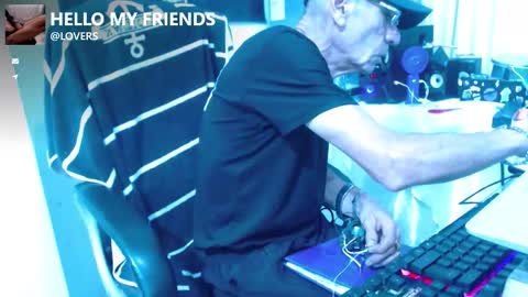 Snapshot of armaduradeacero chatting on September 14, 2025, 7:51 am armaduradeacero online show from September 14, 2025, 7:51 am