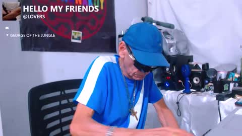 Snapshot of armaduradeacero chatting on September 17, 2025, 9:44 am armaduradeacero online show from September 17, 2025, 9:44 am