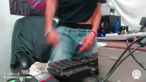 Snapshot of armaduradeacero chatting on October 13, 2025, 11:49 pm armaduradeacero online show from October 13, 2025, 11:49 pm