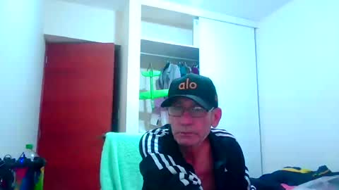 Snapshot of armaduradeacero chatting on July 14, 2026, 10:21 am armaduradeacero online show from July 14, 2026, 10:21 am