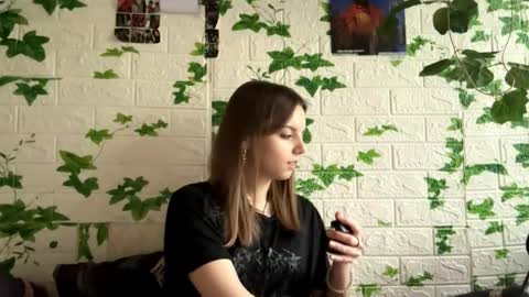 Lisa online show from May 17, 2026, 3:08 pm