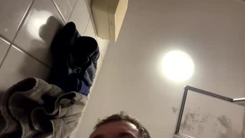 Snapshot of armyskater32 chatting on October 31, 2025, 11:50 pm armyskater32 online show from October 31, 2025, 11:50 pm