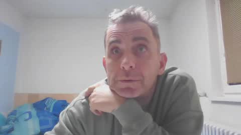 aromannn online show from December 25, 2024, 5:15 pm