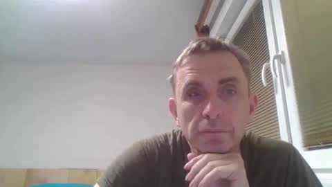 aromannn online show from March 7, 2026, 9:56 pm