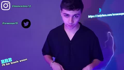 Snapshot of aron__cooper chatting on June 15, 2026, 1:02 pm aron__cooper online show from June 15, 2026, 1:02 pm