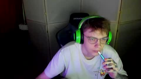 biggest penis  online show from March 6, 2025, 6:52 am