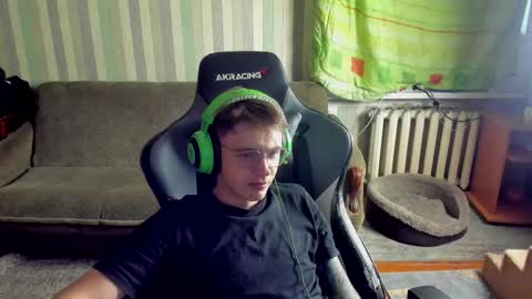 biggest penis  online show from October 2, 2025, 9:16 am