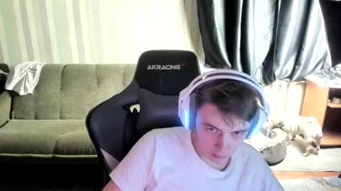 biggest penis  online show from December 23, 2025, 7:39 am