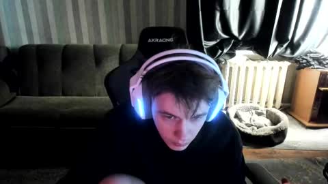 biggest penis  online show from January 7, 2026, 7:44 am