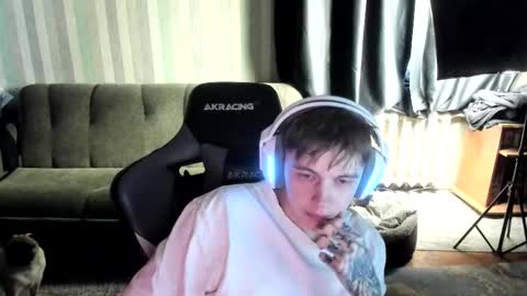 biggest penis  online show from January 14, 2026, 7:36 am