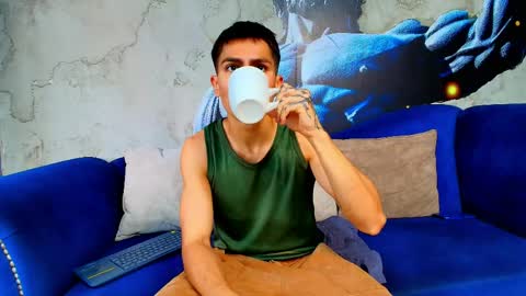 aron_pulse online show from April 4, 2026, 2:25 pm