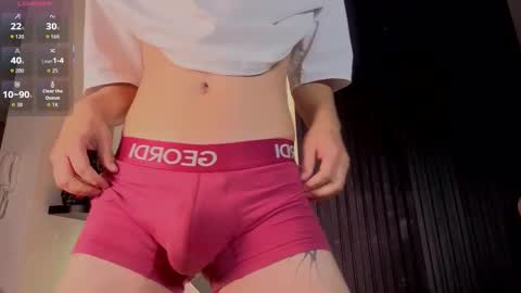  Your Aron  online show from February 7, 2026, 3:32 am