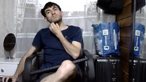 Aron G Franco online show from October 22, 2025, 6:40 pm