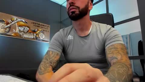 AronGrant online show from September 30, 2025, 9:58 am