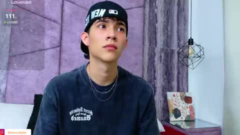 Arontawers online show from May 13, 2026, 9:44 pm
