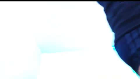 Adrian online show from September 28, 2025, 7:41 pm