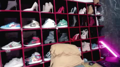 Arri online show from February 2, 2026, 2:54 am