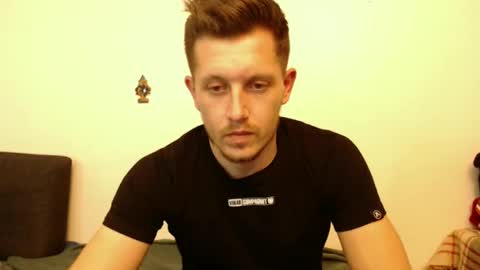 Snapshot of arromwilliam90 chatting on January 22, 2025, 6:10 pm arromwilliam90 online show from January 22, 2025, 6:10 pm