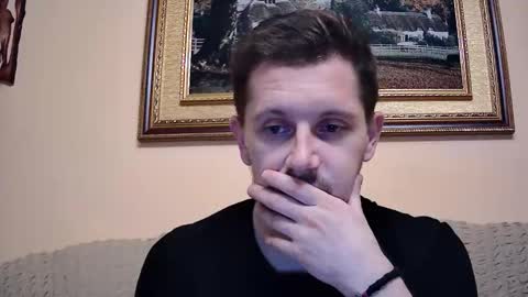 arromwilliam90 online show from November 23, 2025, 7:24 pm