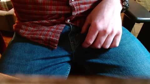 arrrr3 online show from December 7, 2024, 8:27 pm