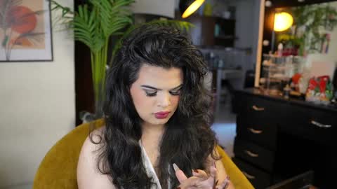 Chloe  online show from December 4, 2024, 8:18 pm