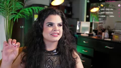 Chloe  online show from December 12, 2024, 6:10 pm