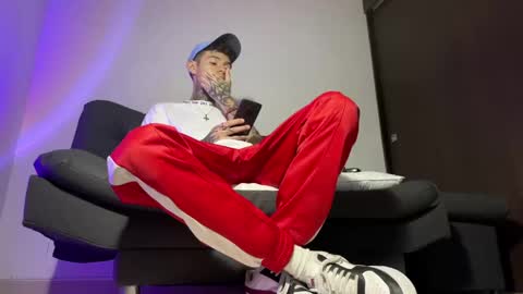   online show from March 12, 2025, 12:10 am