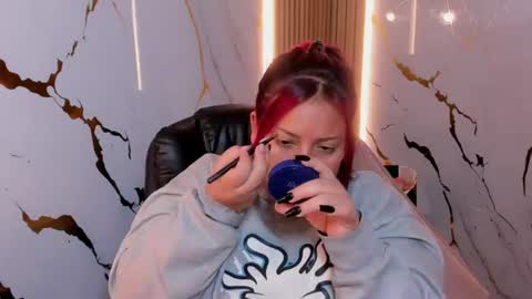 Snapshot of arthemisa_tayy chatting on July 7, 2026, 3:53 am Arthemisa online show from July 7, 2026, 3:53 am