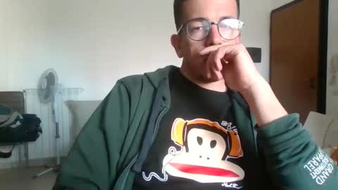 arturpaulval online show from March 16, 2026, 3:49 pm