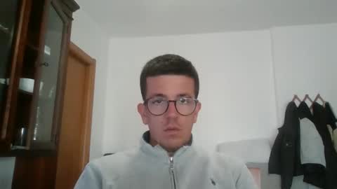 arturpaulval online show from March 27, 2026, 2:17 pm