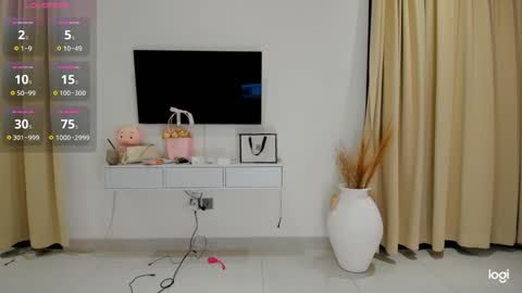 Eva online show from December 19, 2024, 4:24 pm