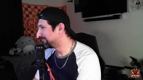 devilPup75 online show from September 28, 2025, 12:49 am