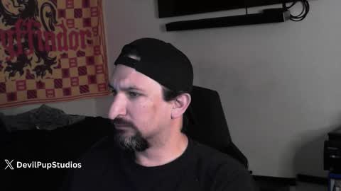 devilPup75 online show from November 28, 2025, 7:44 am