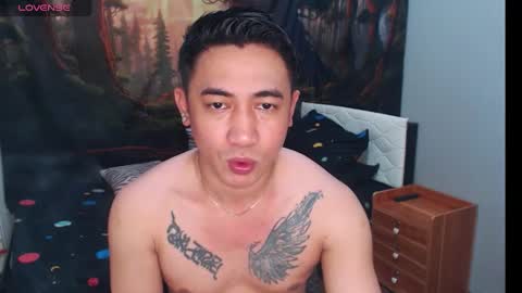 Snapshot of asanhardasrock chatting on October 20, 2025, 9:32 am joe eros online show from October 20, 2025, 9:32 am