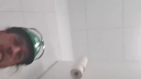 Snapshot of asddri chatting on October 10, 2025, 11:42 am asddri online show from October 10, 2025, 11:42 am