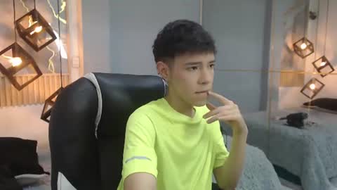 Snapshot of ash_kai chatting on July 18, 2026, 7:39 pm ash_kai online show from July 18, 2026, 7:39 pm