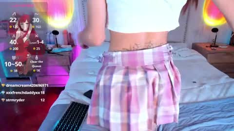 Snapshot of ash_leey chatting on June 9, 2026, 1:01 pm Ashley online show from June 9, 2026, 1:01 pm