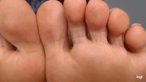 Snapshot of ash_nicefeet chatting on February 13, 2025, 5:05 am ashley online show from February 13, 2025, 5:05 am