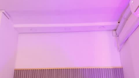 ash_valentine online show from April 6, 2026, 7:48 pm