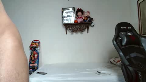 ash_wingrant online show from February 21, 2025, 4:18 am