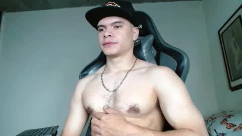 ash_wingrant online show from February 27, 2025, 9:22 am