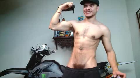 ash_wingrant online show from October 17, 2025, 11:29 pm