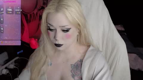 Snapshot of asha_nekooo chatting on May 14, 2026, 10:49 pm Sasha next stream December 4st at 0000- 0030 am German time online show from May 14, 2026, 10:49 pm