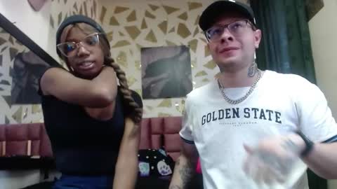Snapshot of ashanti_and__alejo chatting on October 23, 2025, 12:15 pm ashanti_and__alejo online show from October 23, 2025, 12:15 pm
