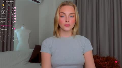 your pretty Ashley online show from September 13, 2025, 9:53 am