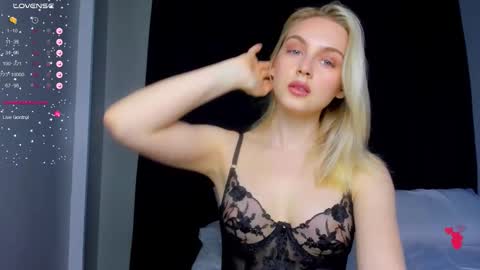 your pretty Ashley online show from February 12, 2026, 7:14 am