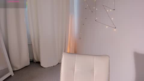 Ash online show from January 17, 2026, 12:21 pm