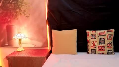 ash online show from November 19, 2025, 7:47 pm