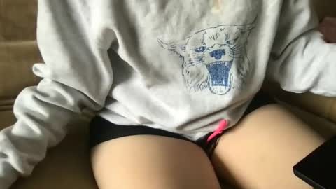 Ashleigh online show from February 25, 2026, 4:05 pm